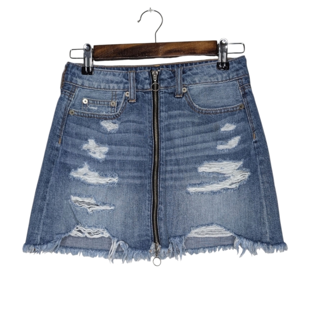 American Eagle Distressed Ripped Jean Denim Mini Skirt with Front Zipper Size 00